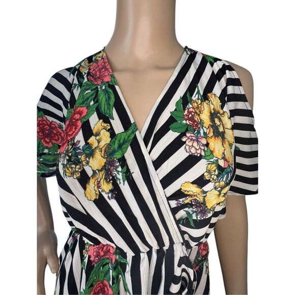 Flying Tomato Striped and Floral Pattern High/Low Wrap Dress - Picture 3 of 6